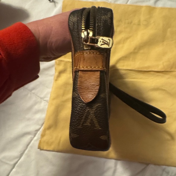 Louis Vuitton Brown Monogram Wristlet - Picture 10 of 14